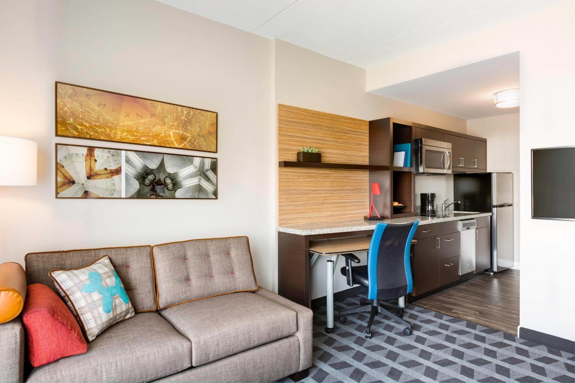 Towneplace Suites By Marriott Pittsburgh Harmarville Eksteriør billede