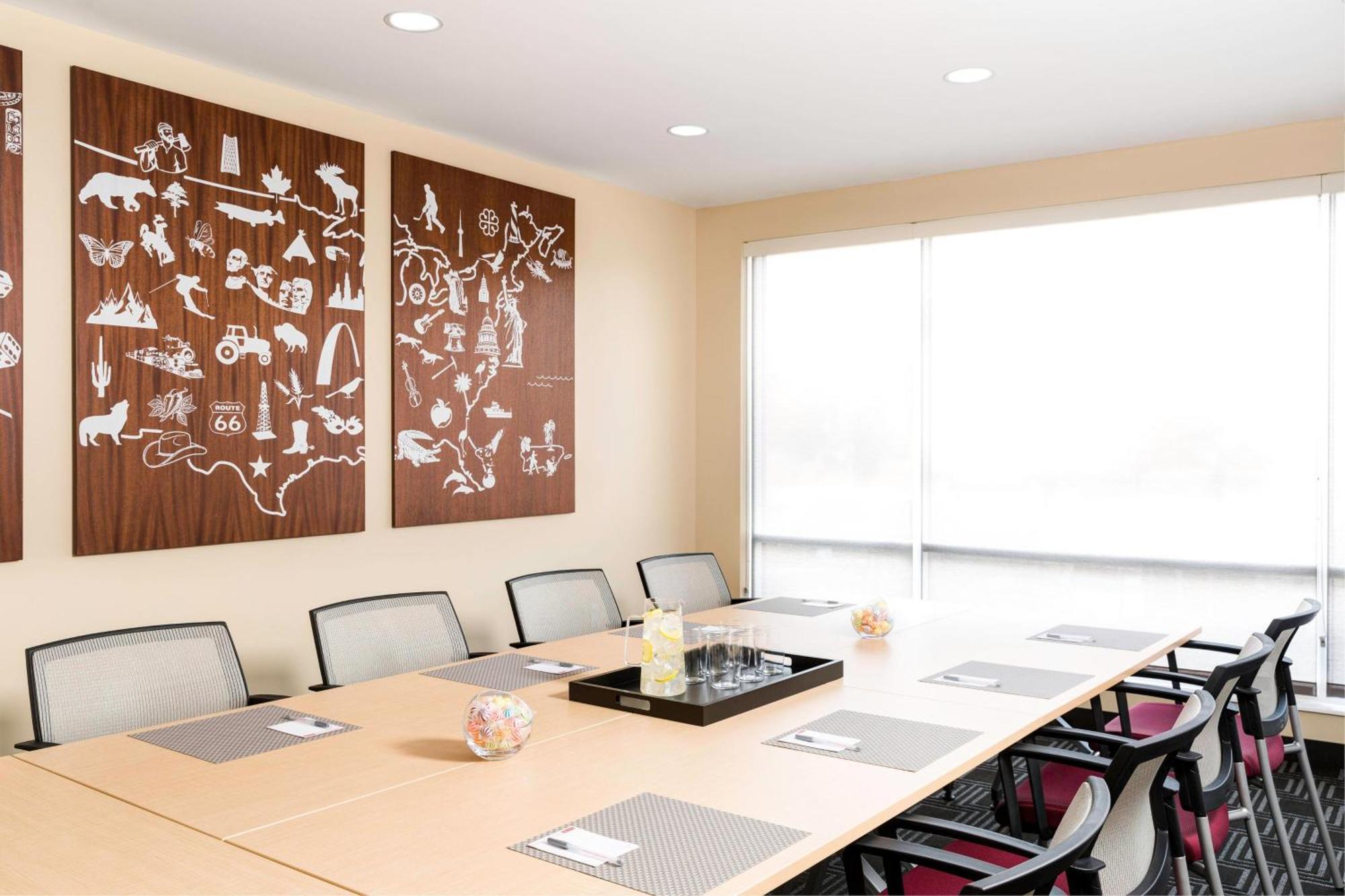 Towneplace Suites By Marriott Pittsburgh Harmarville Eksteriør billede