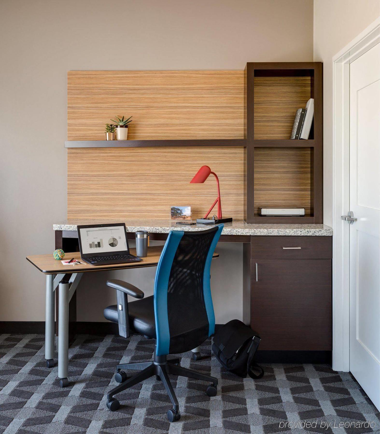 Towneplace Suites By Marriott Pittsburgh Harmarville Eksteriør billede